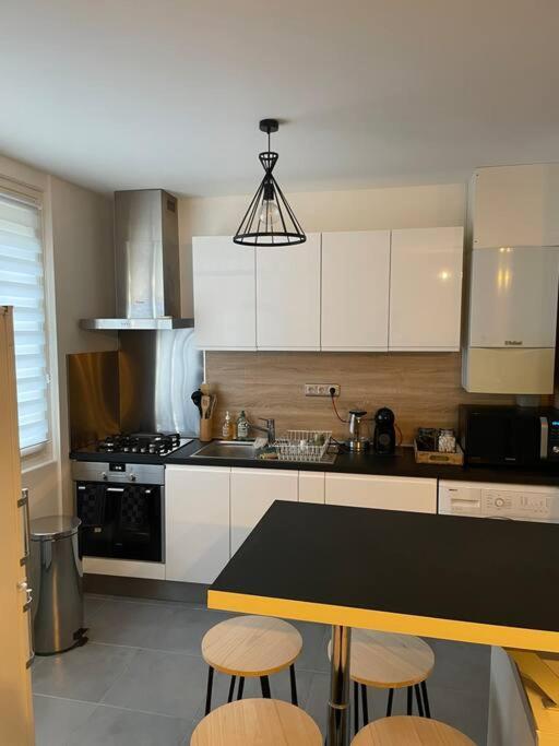 Appartement Complet Centre Ville 布里夫拉盖亚尔德 外观 照片