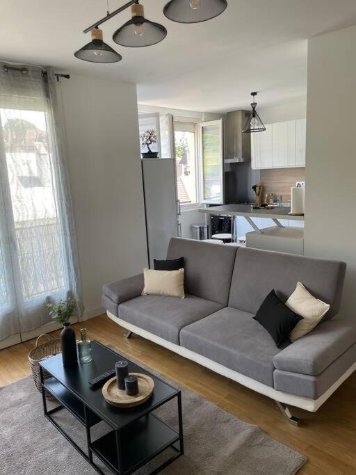 Appartement Complet Centre Ville 布里夫拉盖亚尔德 外观 照片